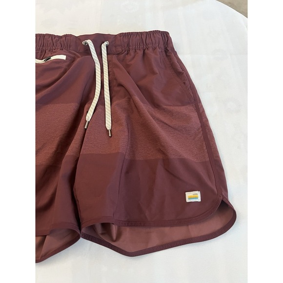 NWOT Vuori Shorts Men's  Stretch Comfort BANKS Shorts 7 Small - Picture 2 of 2